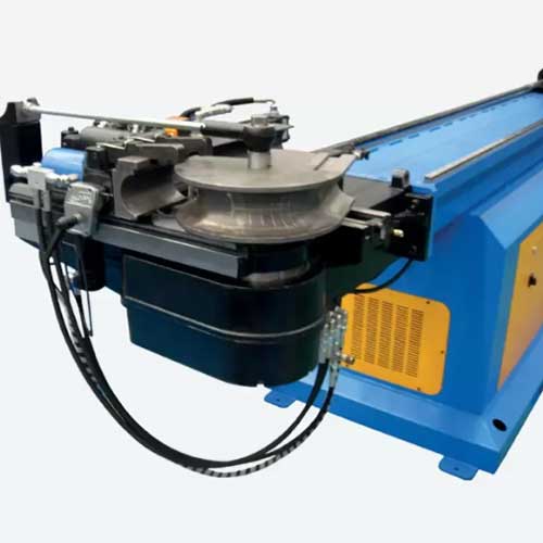 EB65 CNC3V1 putken taivutin ytimell&auml;