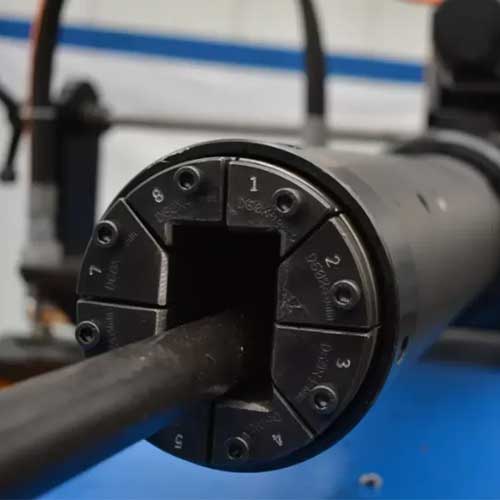 EB76 CNCV7S putken taivutin ytimell&auml;