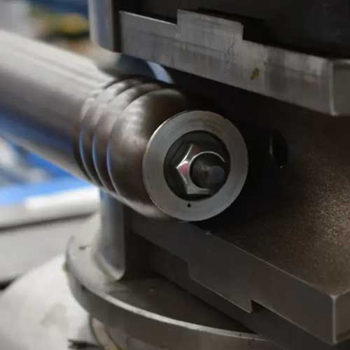 GB100 SNC Putken taivutin ytimell&auml;