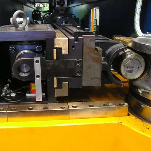 GB250 SNC Putken taivutin ytimell&auml;