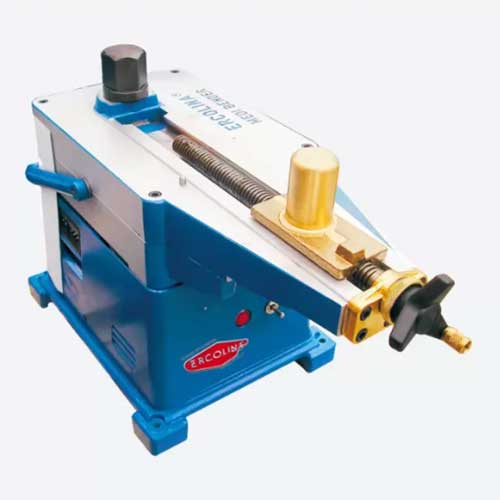 Putkity&ouml;kalu MD070 max.kapasitetti 35 mm